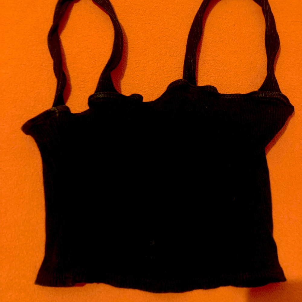 Black crop top